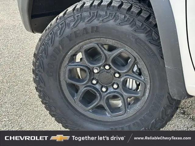 2026 Chevrolet Silverado 1500 4WD Crew Cab Short Bed ZR2