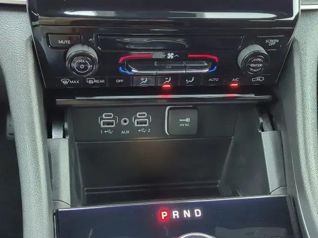 2024 Jeep Grand Cherokee Laredo X 4x4