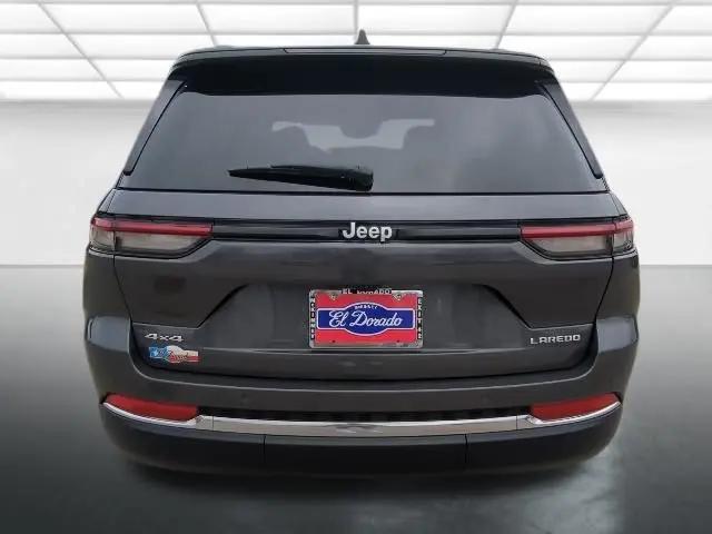 2024 Jeep Grand Cherokee Laredo X 4x4