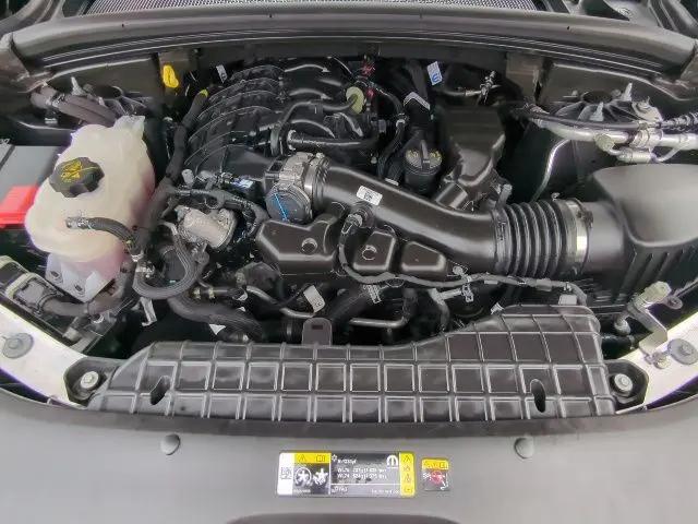 2024 Jeep Grand Cherokee Laredo X 4x4
