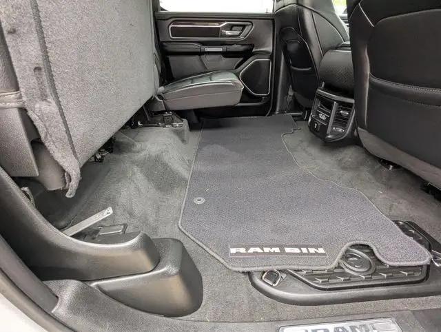 2022 Ram 1500 Laramie Crew Cab 4x4 5'7" Box