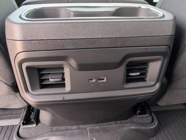 2026 Chevrolet Silverado 1500 4WD Crew Cab Standard Bed LT