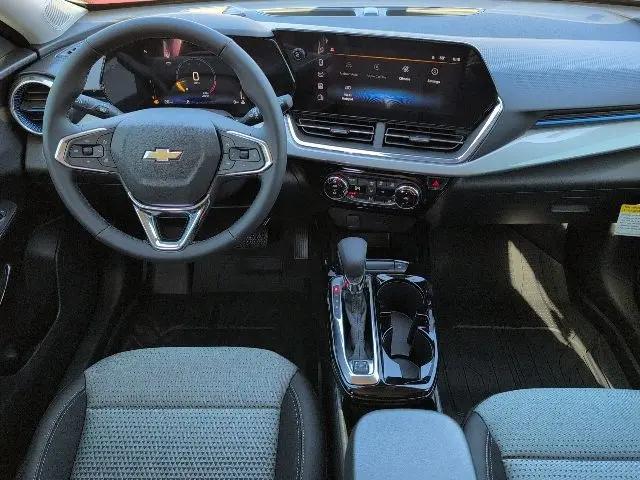 2026 Chevrolet Trax FWD LT