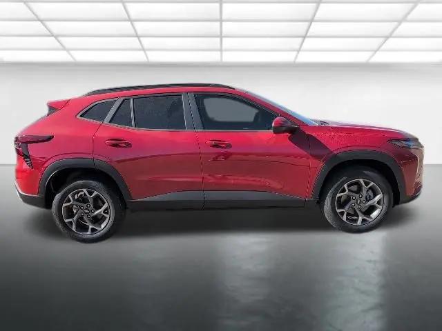 2026 Chevrolet Trax FWD LT
