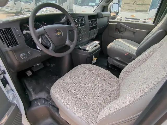 2025 Chevrolet Express Cargo Van RWD 2500 Regular Wheelbase WT