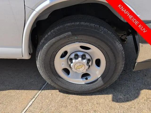 2026 Chevrolet Express Cutaway Work Van