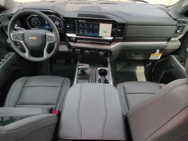 2026 Chevrolet Silverado 1500 4WD Crew Cab Standard Bed LT