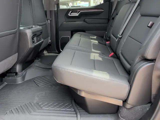 2026 Chevrolet Silverado 1500 4WD Crew Cab Standard Bed LT