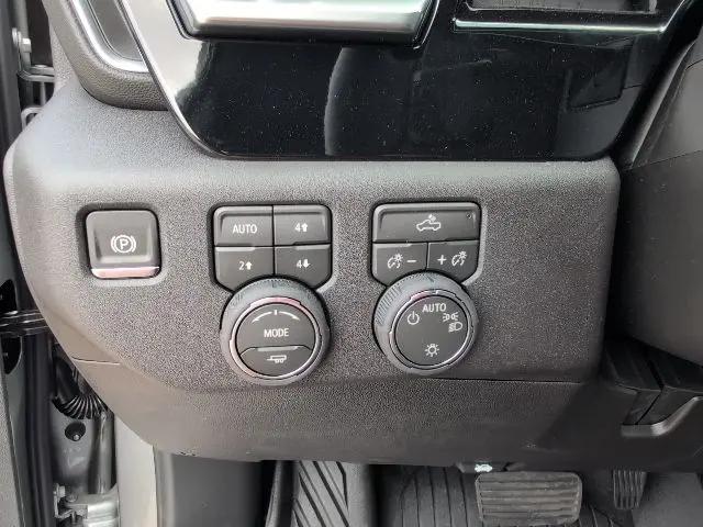 2026 Chevrolet Silverado 1500 4WD Crew Cab Standard Bed LT