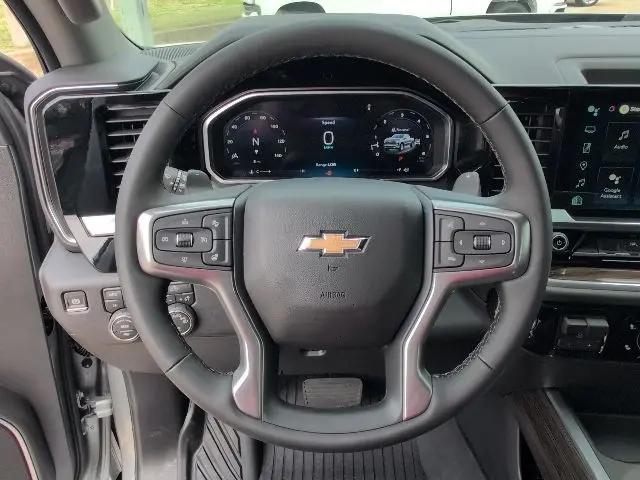 2026 Chevrolet Silverado 1500 4WD Crew Cab Standard Bed LT
