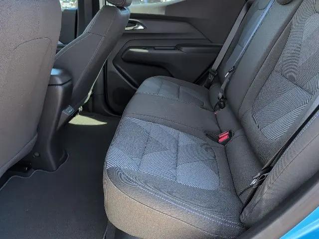 2027 Chevrolet Bolt LT FWD