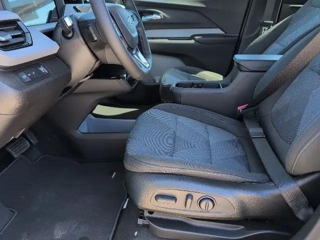 2027 Chevrolet Bolt LT FWD