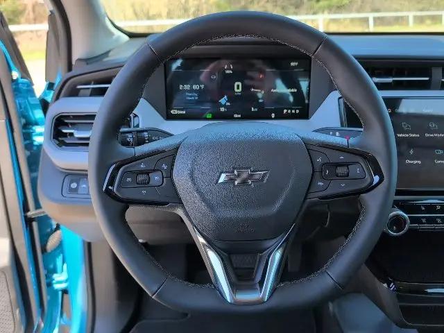 2027 Chevrolet Bolt LT FWD