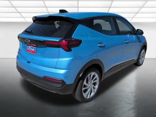 2027 Chevrolet Bolt LT FWD