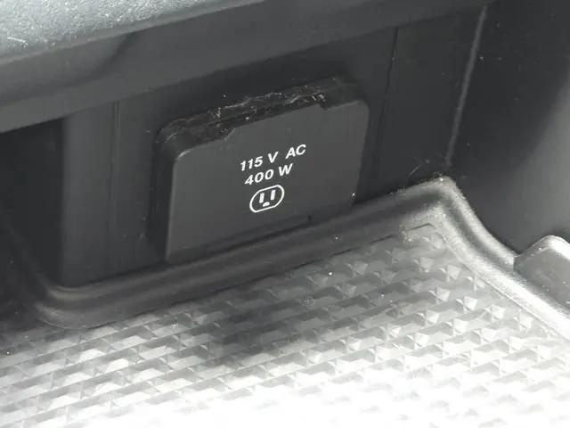 2019 Ram 1500 Big Horn/Lone Star Crew Cab 4x4 5'7" Box