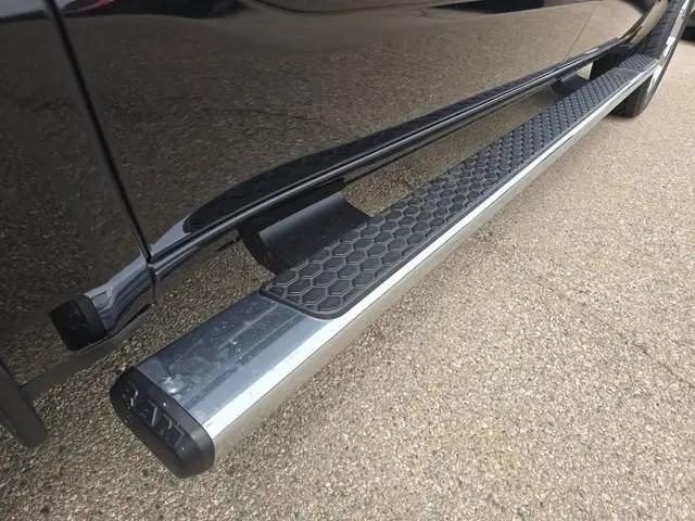 2019 Ram 1500 Big Horn/Lone Star Crew Cab 4x4 5'7" Box