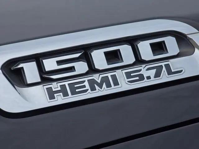 2019 Ram 1500 Big Horn/Lone Star Crew Cab 4x4 5'7" Box