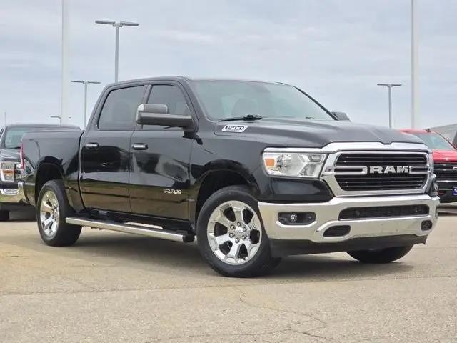 2019 Ram 1500 Big Horn/Lone Star Crew Cab 4x4 5'7" Box