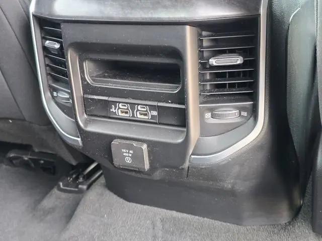 2019 Ram 1500 Big Horn/Lone Star Crew Cab 4x4 5'7" Box