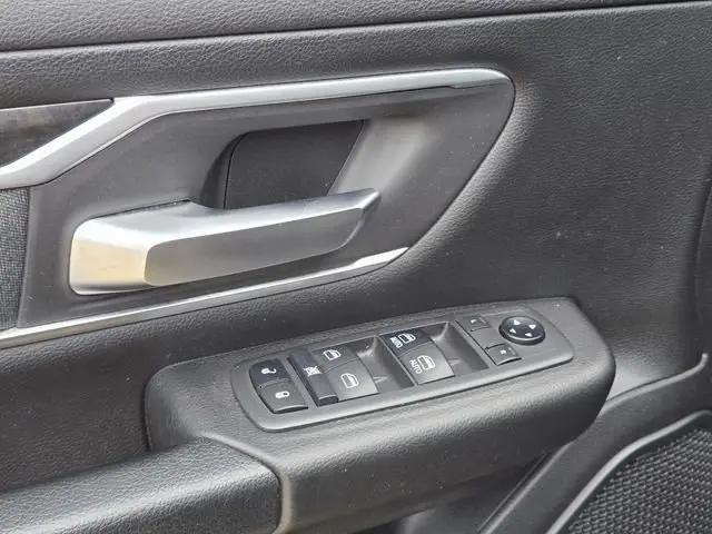2019 Ram 1500 Big Horn/Lone Star Crew Cab 4x4 5'7" Box