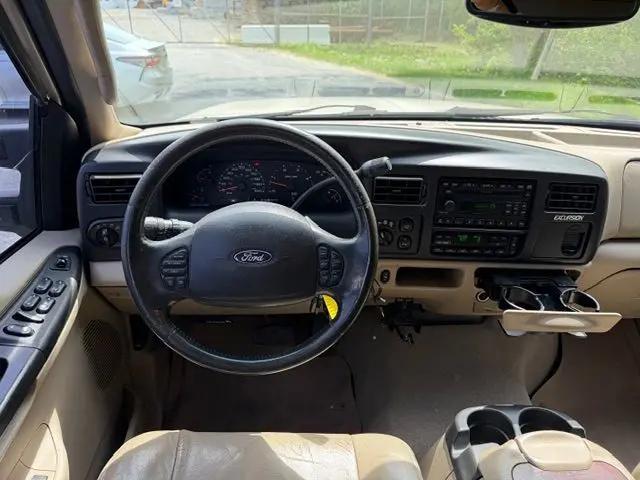2005 Ford Excursion Limited