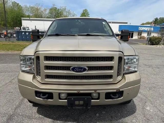 2005 Ford Excursion Limited