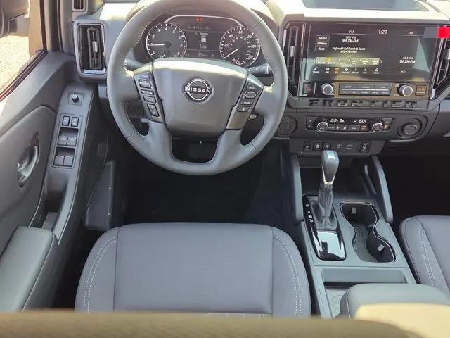 2026 Nissan Frontier Crew Cab SV 4x2