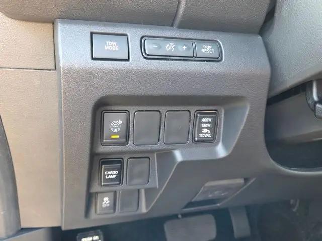 2026 Nissan Frontier Crew Cab SV 4x2