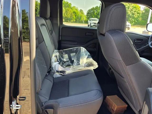 2026 Nissan Frontier Crew Cab SV 4x2