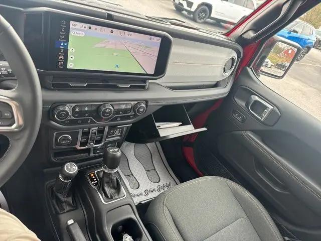 2025 Jeep Wrangler 4xe Backcountry 4xe