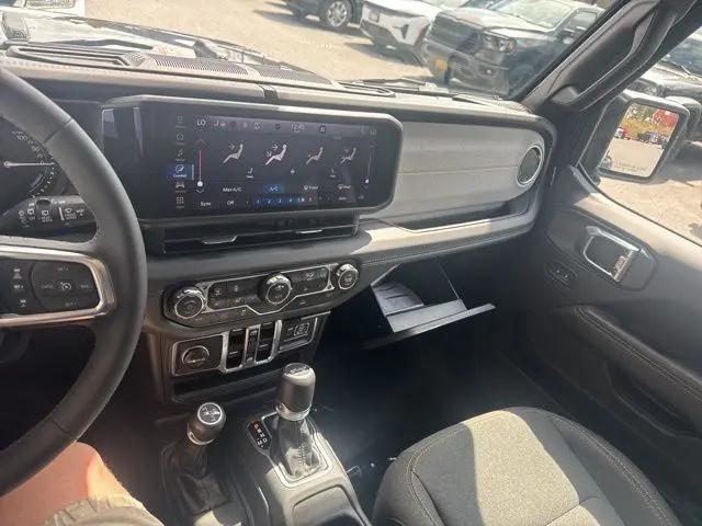 2025 Jeep Wrangler 4xe Sahara 4xe
