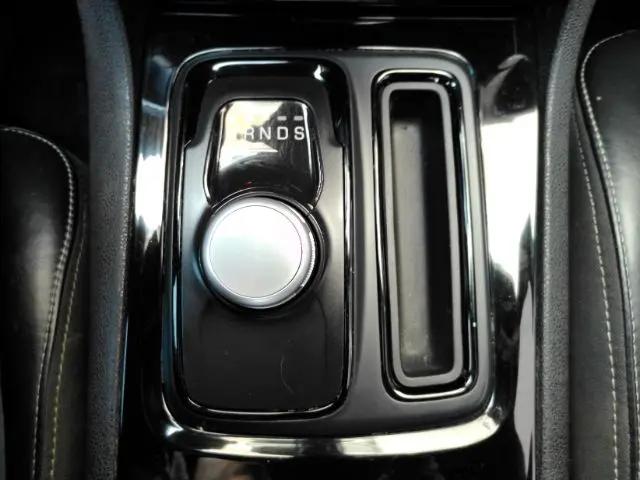 2022 Chrysler 300 S