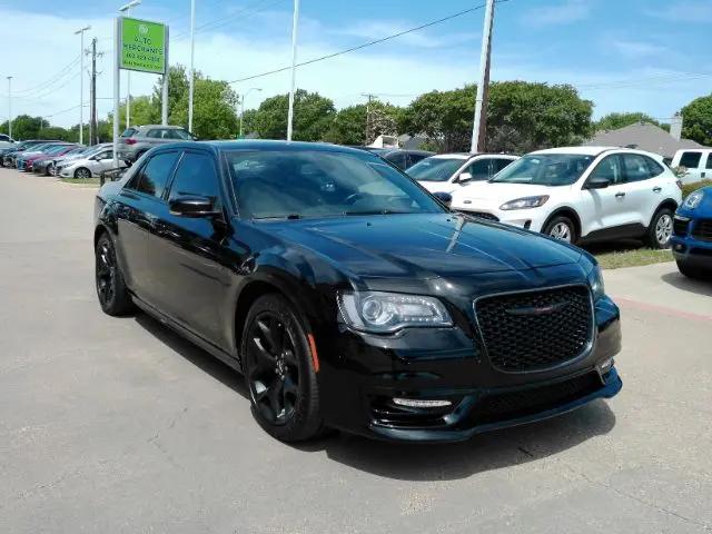 2022 Chrysler 300 S