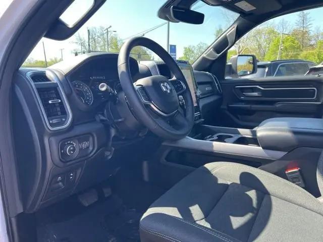 2025 Ram 1500 Big Horn Crew Cab 4x4 6'4" Box