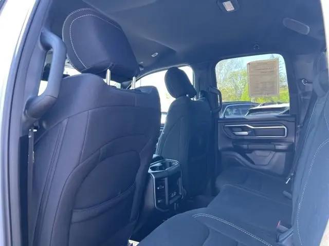 2025 Ram 1500 Big Horn Crew Cab 4x4 6'4" Box