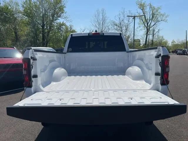 2025 Ram 1500 Big Horn Crew Cab 4x4 6'4" Box