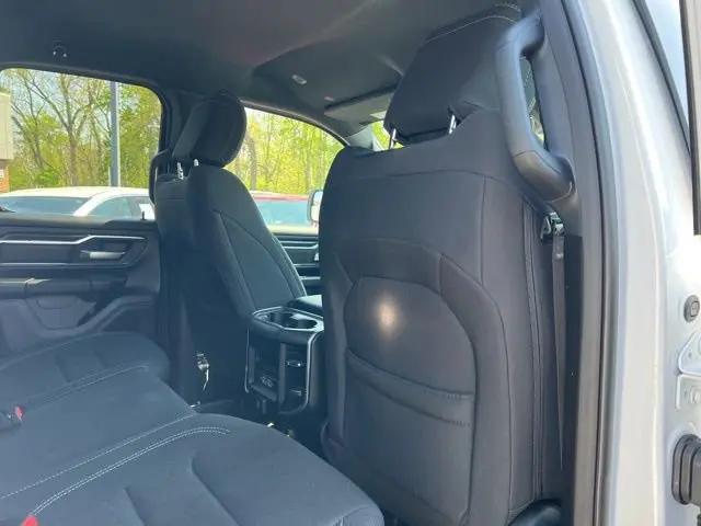 2025 Ram 1500 Big Horn Crew Cab 4x4 6'4" Box