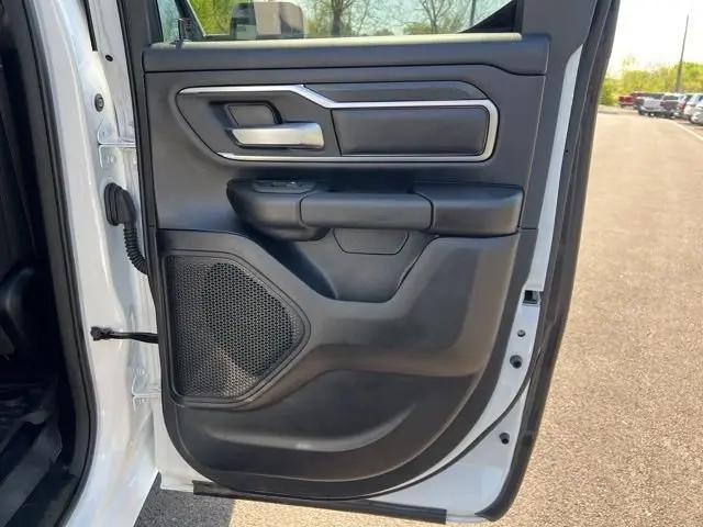 2025 Ram 1500 Big Horn Crew Cab 4x4 6'4" Box