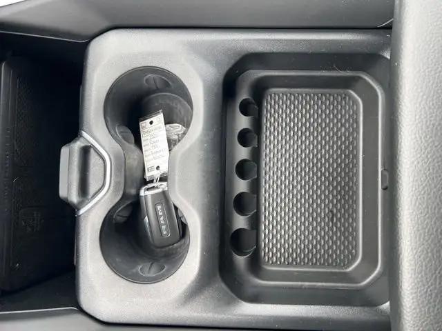 2025 Ram 1500 Big Horn Crew Cab 4x4 6'4" Box