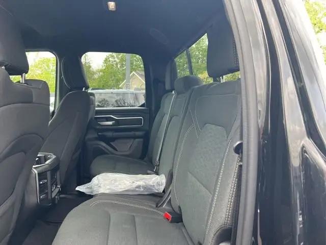 2025 Ram 1500 Big Horn Crew Cab 4x4 6'4" Box