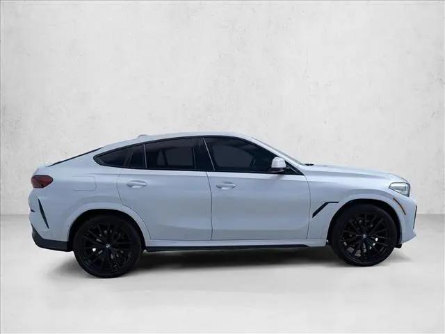 2022 BMW X6 xDrive40i