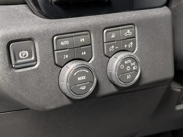 2026 Chevrolet Silverado 3500HD Crew Cab, Standard Bed, High Country, 4WD
