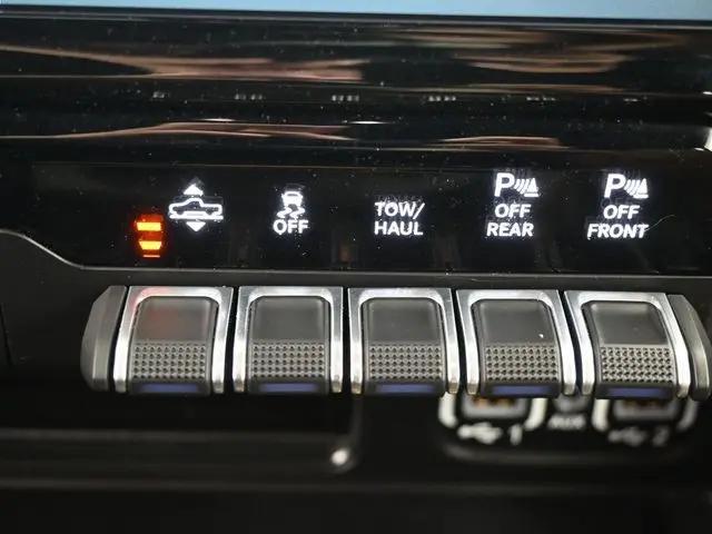 2022 Ram 1500 Limited Longhorn Crew Cab 4x4 5'7" Box