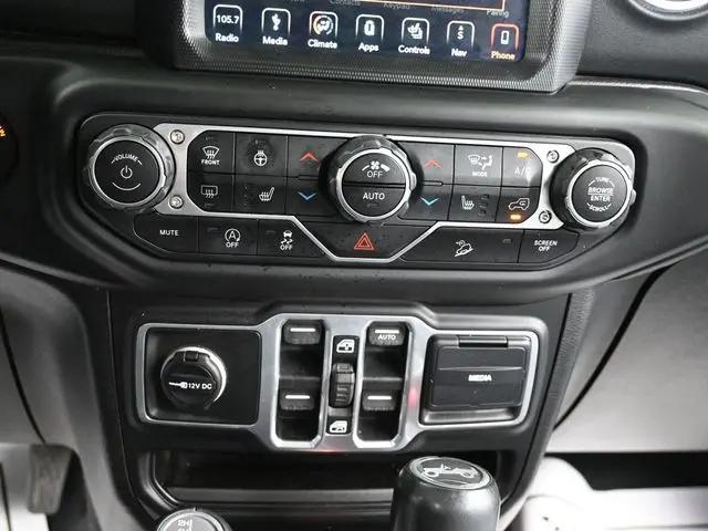 2019 Ram 1500 Classic Big Horn Crew Cab 4x4 6'4" Box