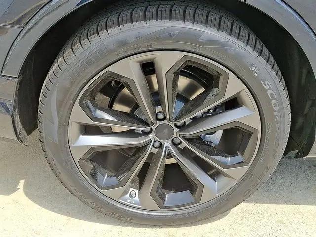 2026 Audi Q7 Premium Plus S line TFSI quattro tiptronic