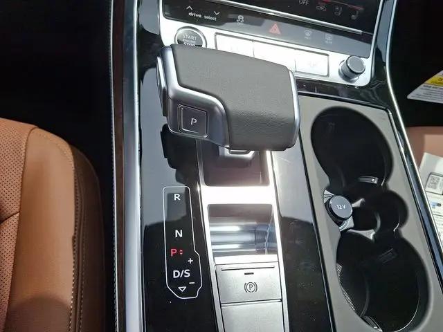 2026 Audi Q7 Premium Plus S line TFSI quattro tiptronic