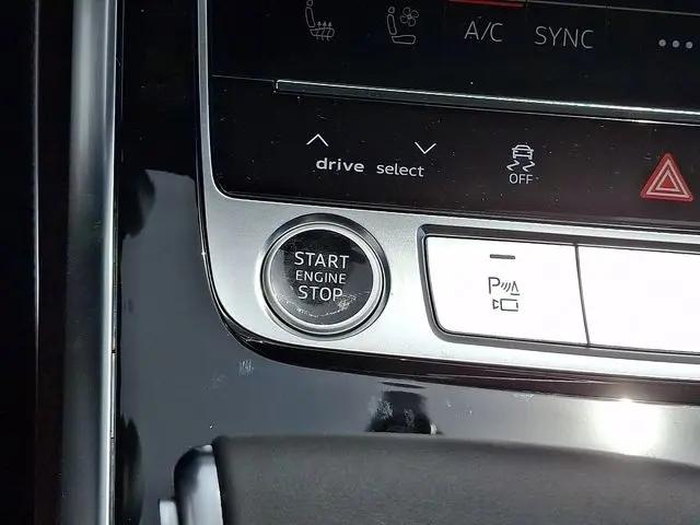 2026 Audi Q7 Premium Plus S line TFSI quattro tiptronic
