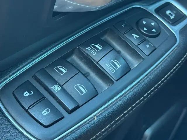 2019 Ram 2500 Laramie Crew Cab 4x4 6'4" Box