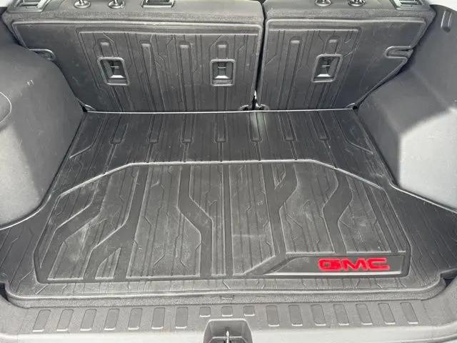 2022 GMC Terrain AWD SLE
