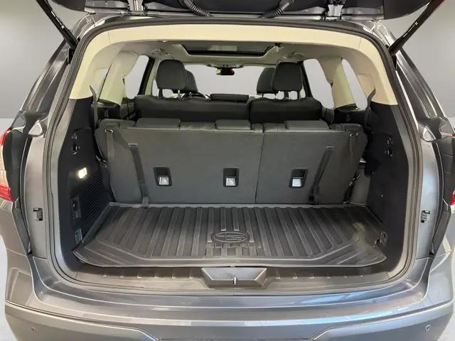 2025 Subaru Ascent Limited 8-Passenger